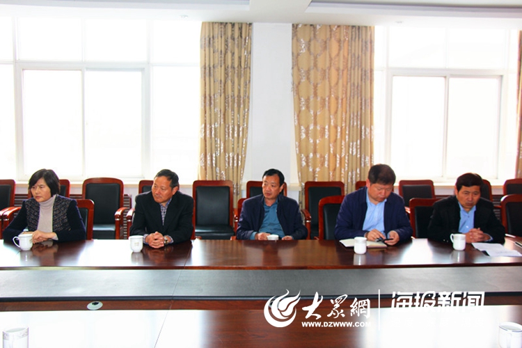 莒县政协"中小学思想道德建设调研团"走进莒县六中