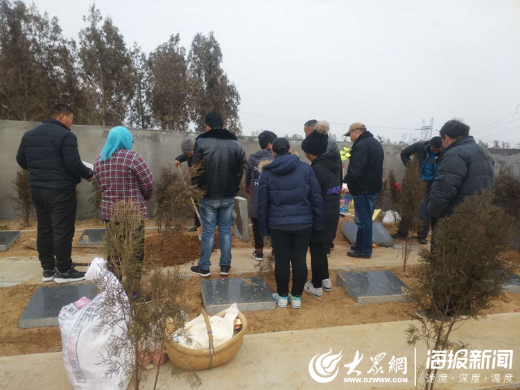 莒县长岭镇扎实推进公益性公墓使用工作