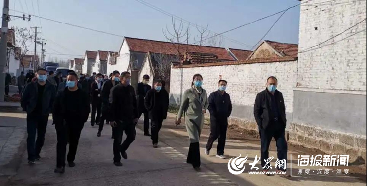 莒县招贤镇召开农村人居环境整治相对后进村现场观摩及工作推进部署